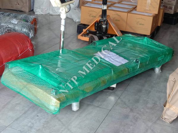 เตียงตรวจโรค(แป๊ปกลม) + บันไดขึ้นเตียง 2 ไกร์(แป๊ปกลม)